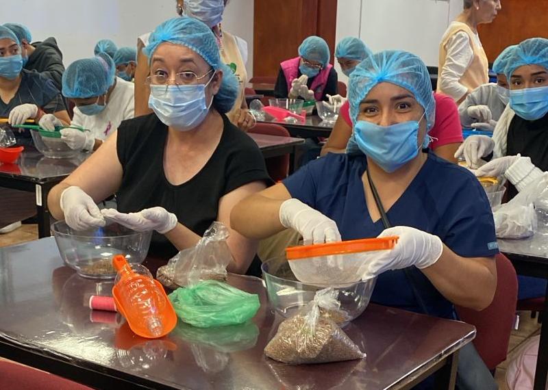 Taller de elaboración de prótesis de mama artesanal 